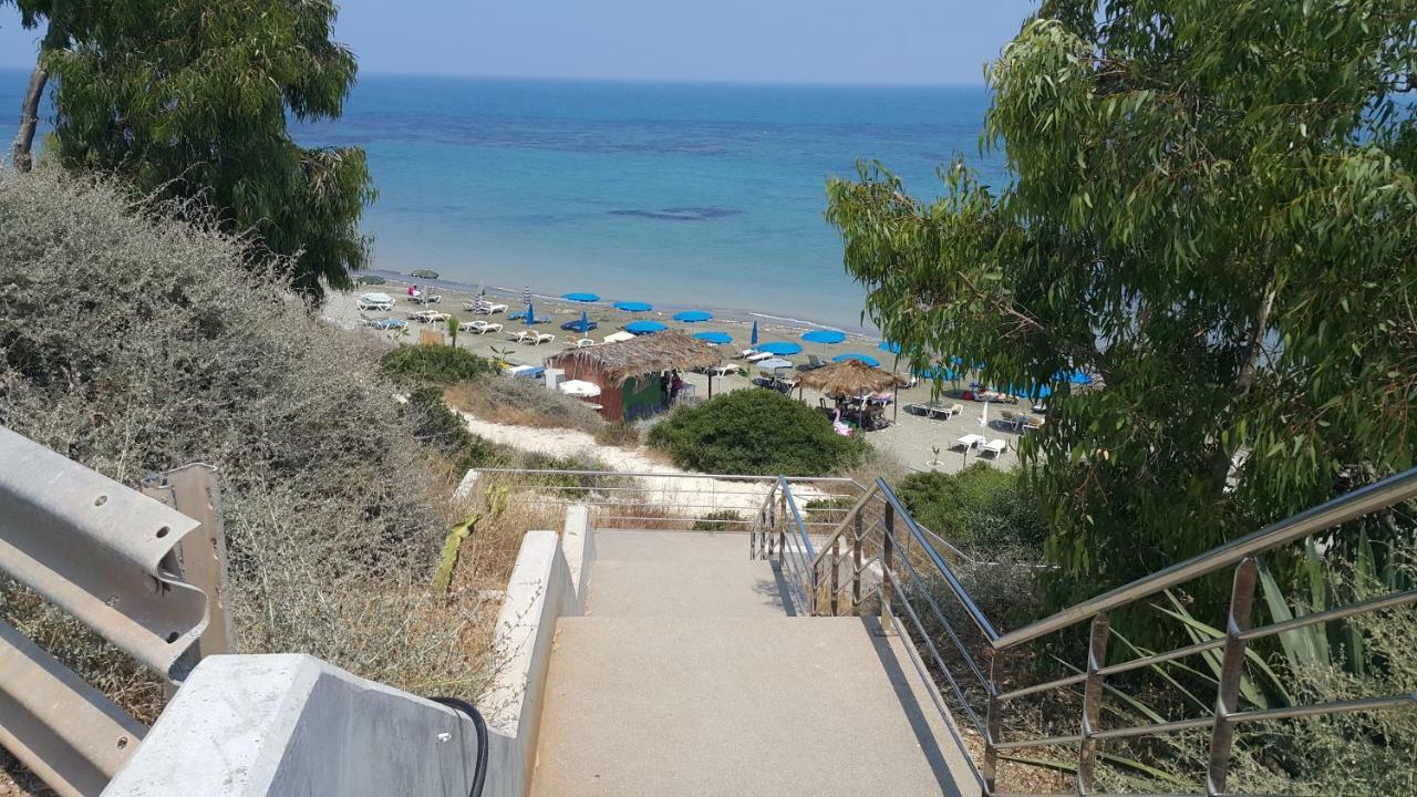 Near The Beach Aparment With Garden Διαμέρισμα Περβόλια Εξωτερικό φωτογραφία